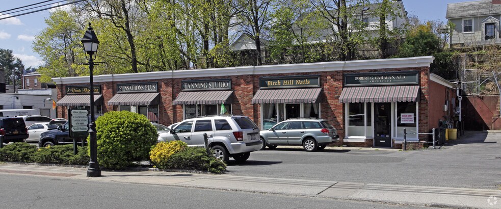 More Photos Of 83-91 Birch Hill Rd, Locust Valley Unknown For Lease