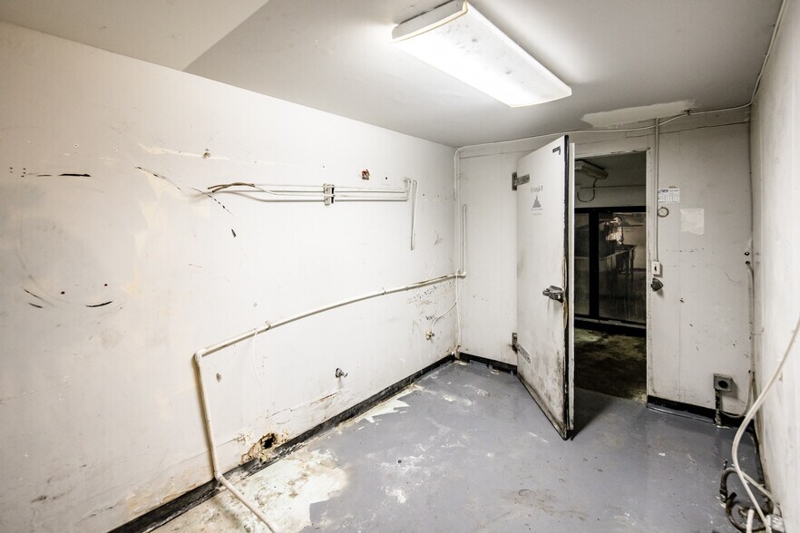 More Photos Of 790 Lake Havasu Ave N, Lake Havasu City Freestanding For Lease