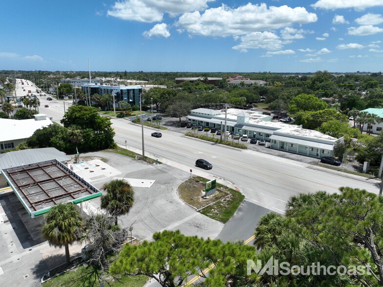 More Photos Of 1980-20030 SE Ocean Blvd, Stuart Medical For Lease