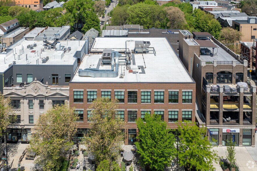 More Photos Of 1714-1720 W Division St, Chicago Office For Lease