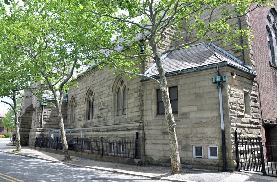 More Photos Of 1860 Westminster St, Providence Religious Facility For Lease