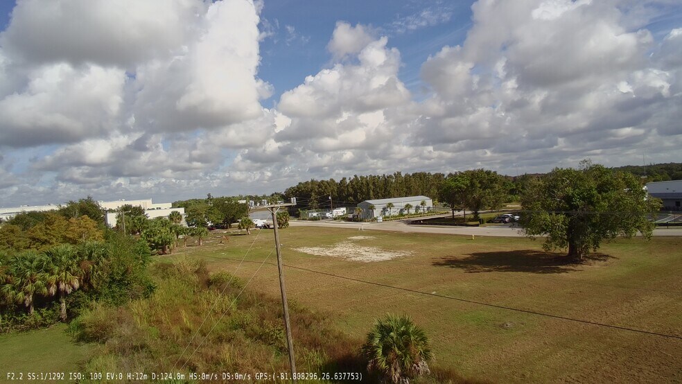 More Photos Of Park 82 Dr, Fort Myers Land For Sale