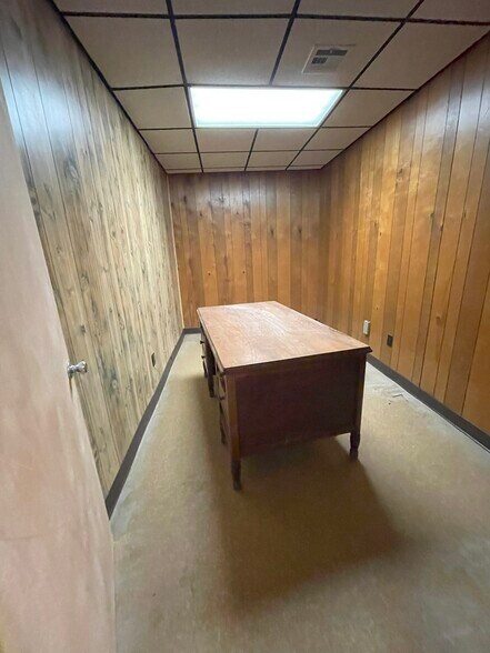 More Photos Of 854 Highway 397, Lake Charles Warehouse For Lease