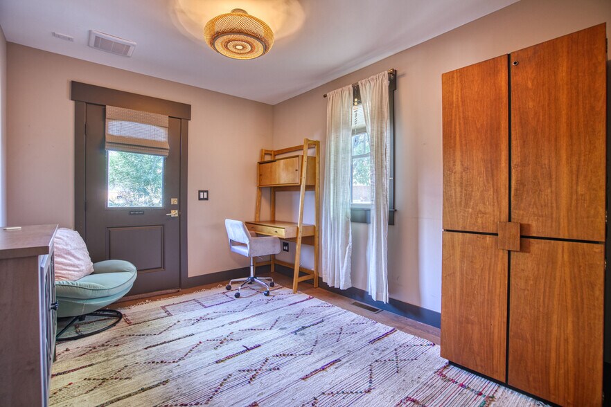 More Photos Of , Lafayette Office For Sale