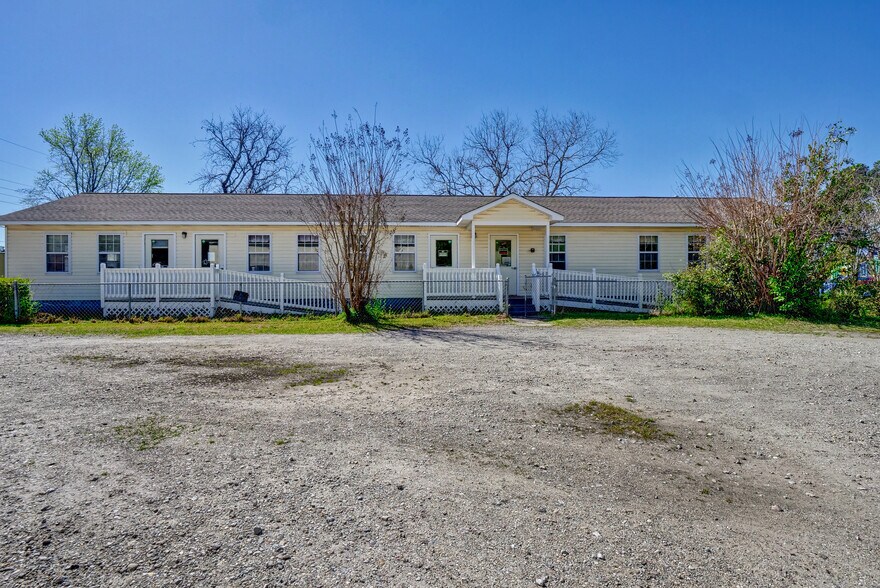 Primary Photo Of 3101 Princess Place Dr, Wilmington Daycare Center For Sale