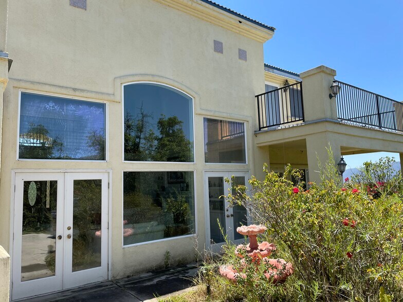 More Photos Of 44952 Vista del Mar, Temecula Winery Vineyard For Sale