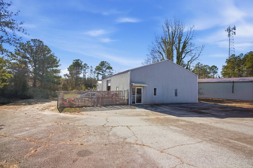 More Photos Of 1728 Old Central Rd, Central Industrial For Sale
