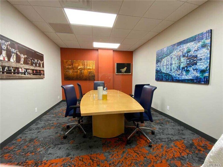 More Photos Of 425 New York, Huntington Apartments For Lease