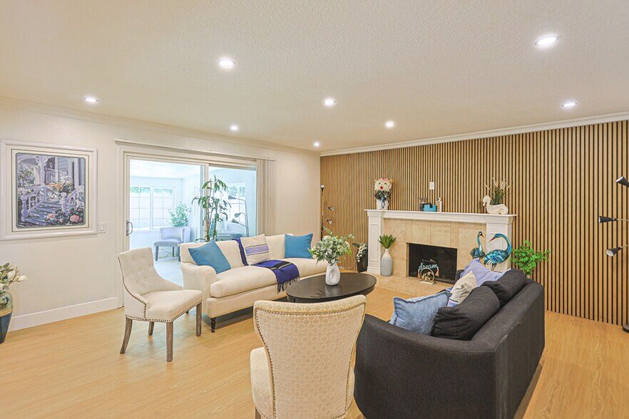 More Photos Of 17819 Bay St, Fountain Valley Specialty For Sale