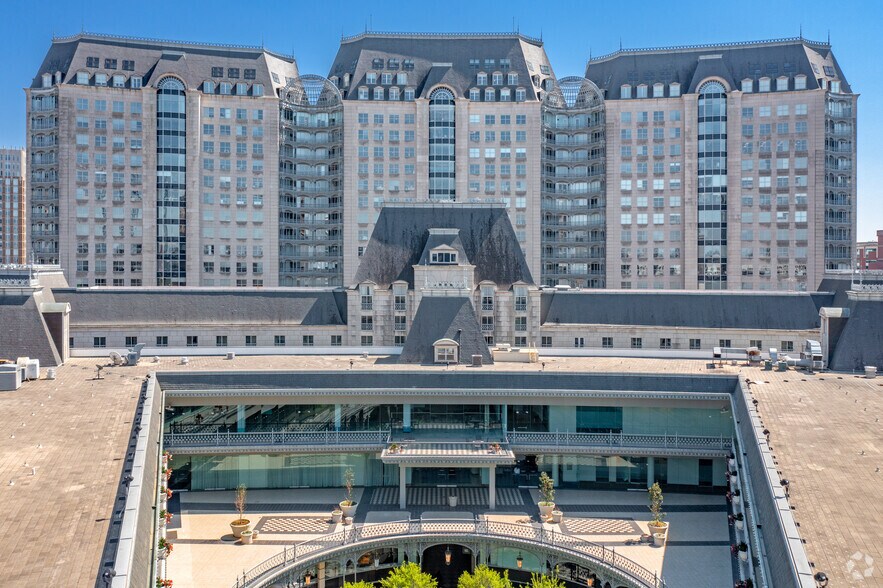 More Photos Of 500 Crescent Ct, Dallas Office For Lease