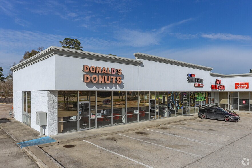 More Photos Of 11101 FM 1960 E Rd, Huffman Freestanding For Lease