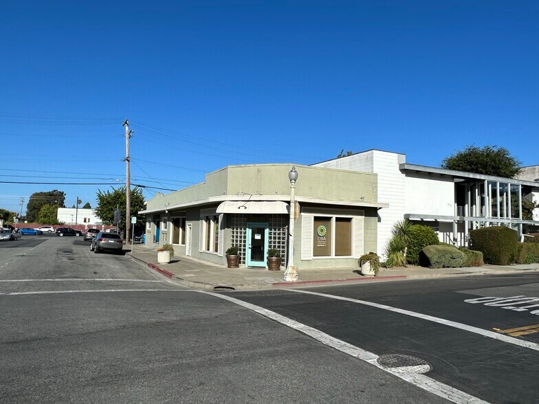 More Photos Of 1701 Laurel St, San Carlos Medical For Sale