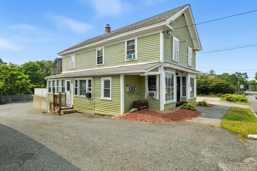 More Photos Of 11 N Main St, Belchertown Office Residential For Sale