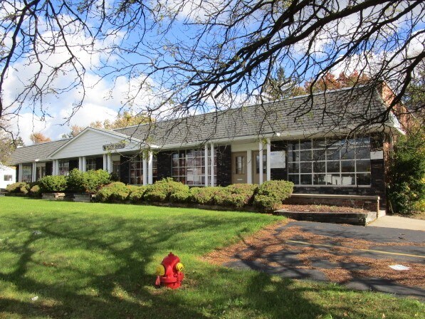 Primary Photo Of 29906-29940 Orchard Lake Rd, Farmington Hills Medical For Lease