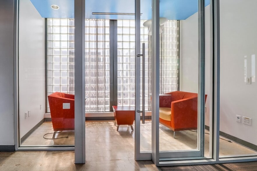 More Photos Of 1350 Columbia St, San Diego Loft Creative Space For Sale