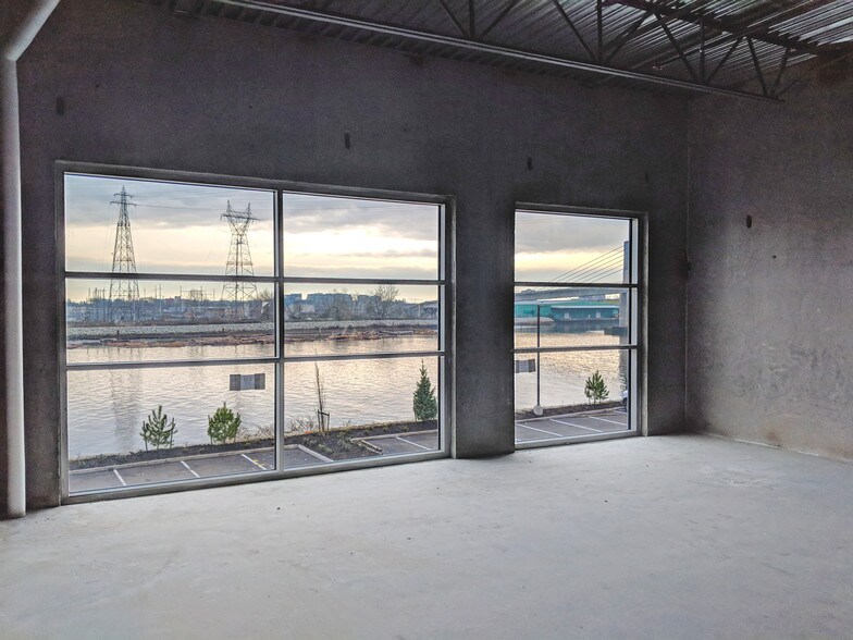 More Photos Of 11111 Twigg Pl, Richmond Warehouse For Sale