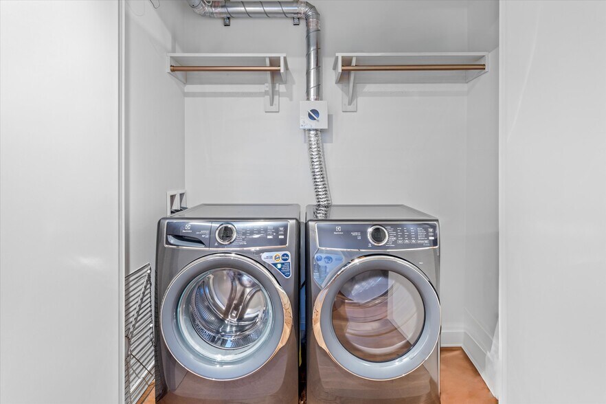 More Photos Of 590 Waterfront Way, Vancouver Multifamily For Sale