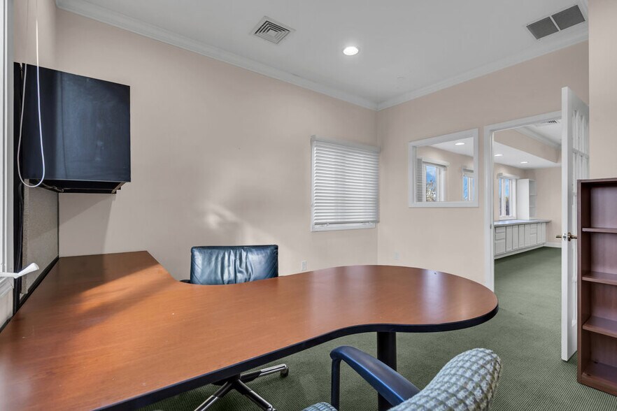 More Photos Of 1 Dag Hammarskjold Blvd, Howell Office For Sale