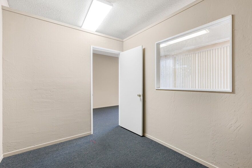 More Photos Of 77-89 Jackson St, Hayward Office For Lease