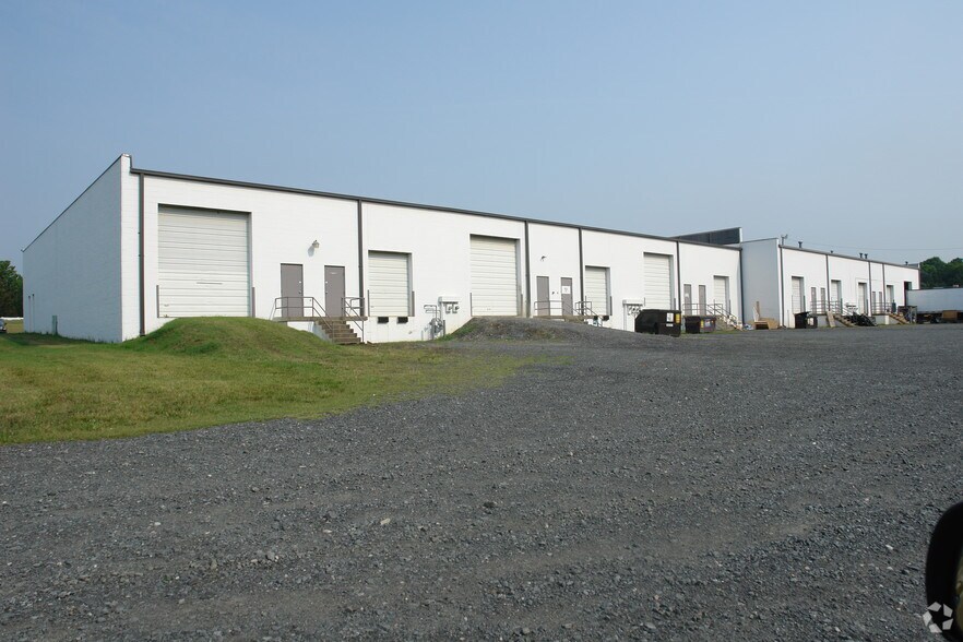 More Photos Of 12243 Nations Ford Rd, Pineville Light Manufacturing For Lease