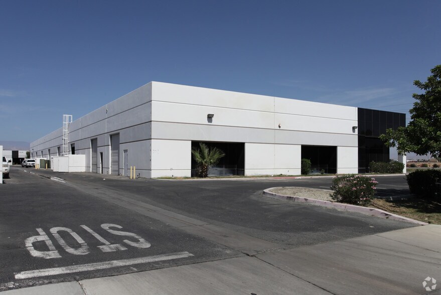 More Photos Of 86705 Avenue 54, Coachella Warehouse For Lease