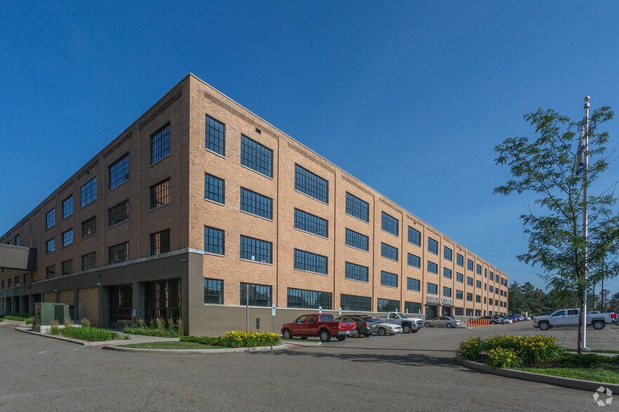More Photos Of 1180 S Main St, Akron Medical For Lease