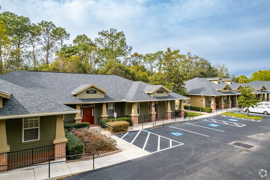More Photos Of 29160 Chapel Park Dr, Wesley Chapel Office For Lease