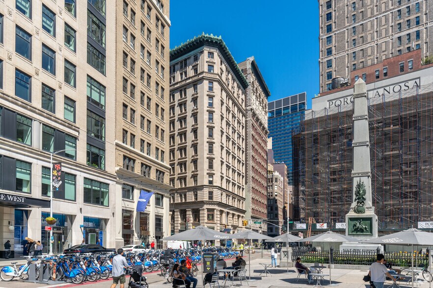 More Photos Of 1123 Broadway, New York Loft Creative Space For Lease