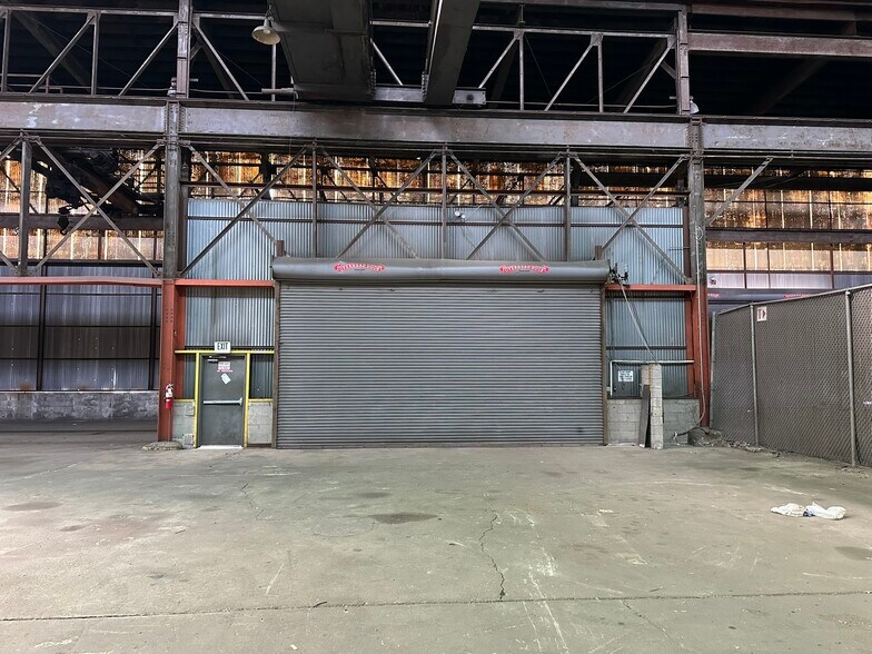 More Photos Of 2700 Loch Raven Rd, Baltimore Unknown For Lease