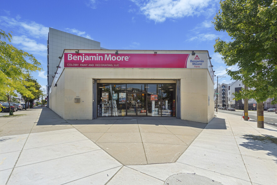 Primary Photo Of 210 W Girard Ave, Philadelphia Storefront For Lease