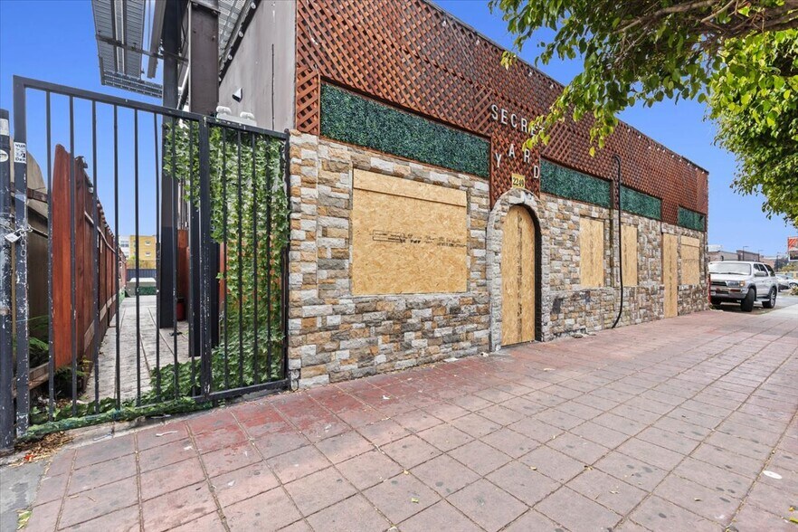 More Photos Of 2249 Imperial Ave, San Diego Restaurant For Sale