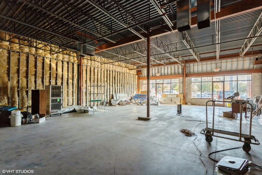 More Photos Of Mondamin & Ridge St, Minooka Unknown For Lease