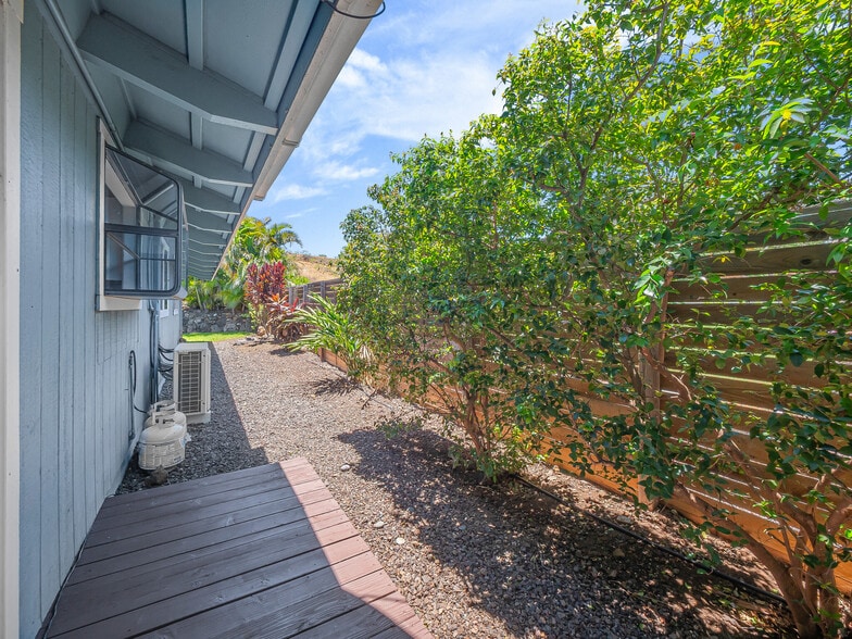 More Photos Of 68-1775 Hooko St, Waikoloa Apartments For Sale