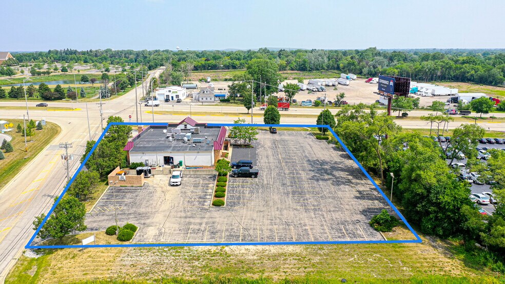 More Photos Of 27W371 North Ave, West Chicago Restaurant For Sale