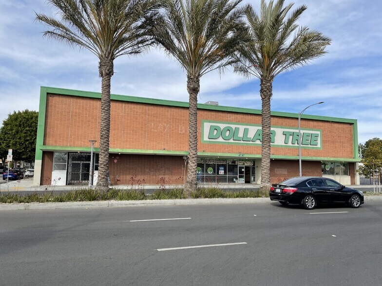 More Photos Of 4747 W Century Blvd, Inglewood Storefront For Lease
