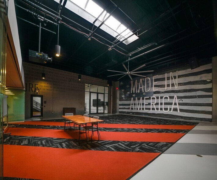 More Photos Of 101 Dickman St, Baltimore Unknown For Lease