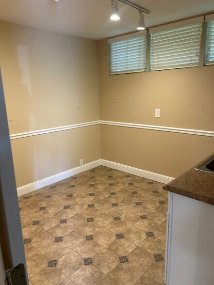 More Photos Of 1421 Montgomery Dr, Santa Rosa Office For Lease