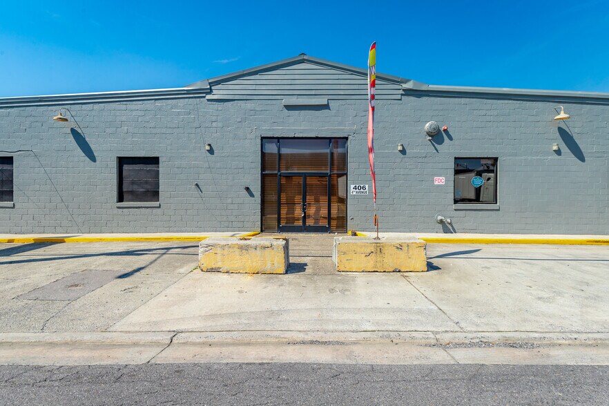 More Photos Of 406 4th Ave, Dalton Manufacturing For Lease