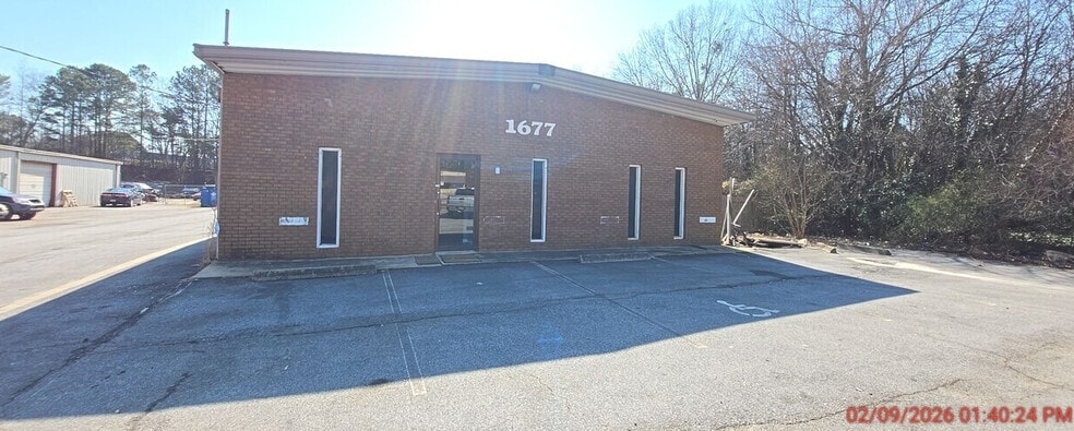 Primary Photo Of 1677 Forest Pky, Lake City Flex For Lease