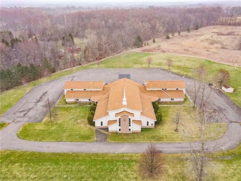 More Photos Of 300 Phelps Rd, Honeoye Falls Religious Facility For Sale