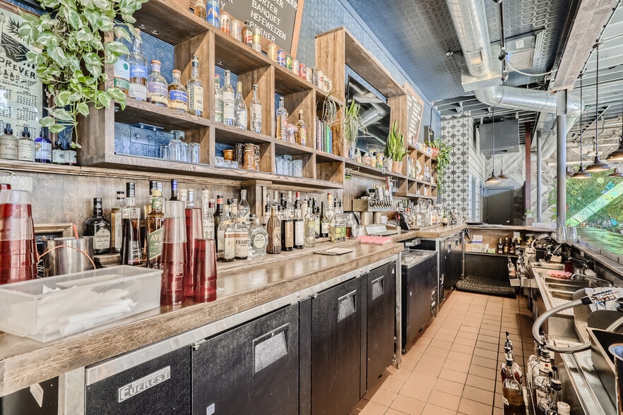 More Photos Of 3401-3421 E Colfax Ave, Denver Restaurant For Lease