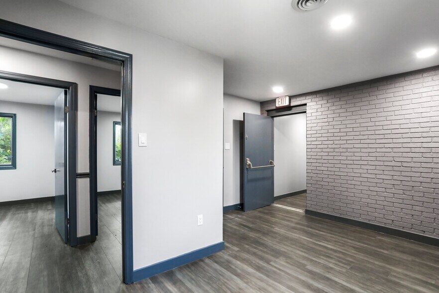 More Photos Of 311 Medical Ct, Martinsburg Medical For Sale