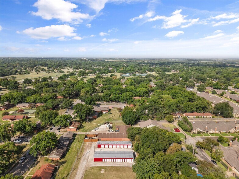 More Photos Of 124 Brooks ave, Corsicana Industrial For Sale