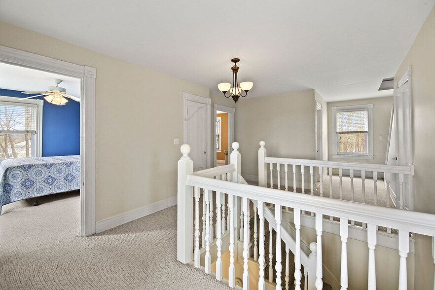 More Photos Of 18 Elm St, Rocky Hill Office Residential For Sale