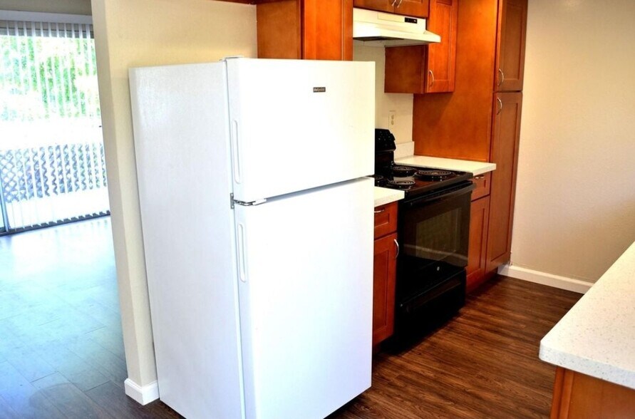 More Photos Of 1260 Kenwal Rd, Concord Apartments For Sale