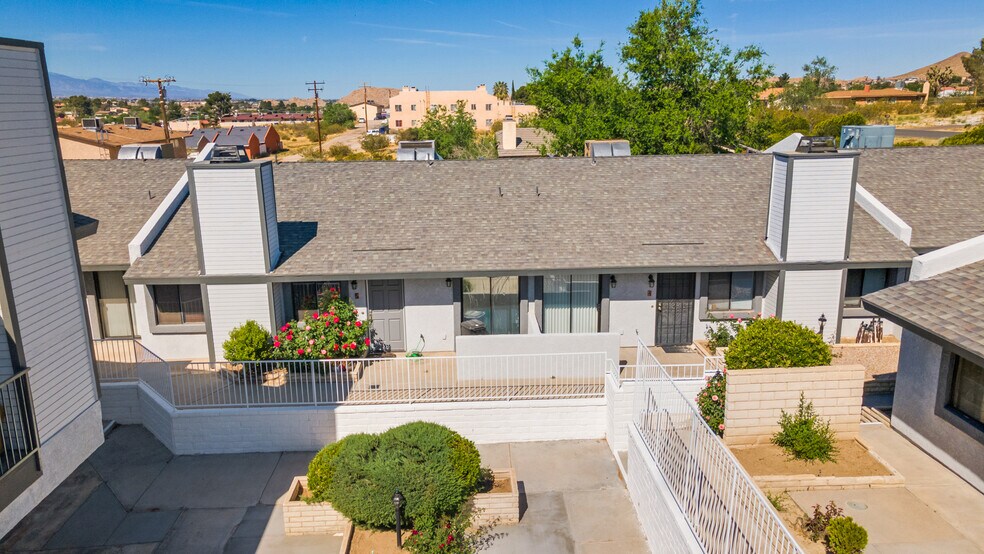 More Photos Of 19087 Allegheny Rd, Apple Valley Apartments For Sale
