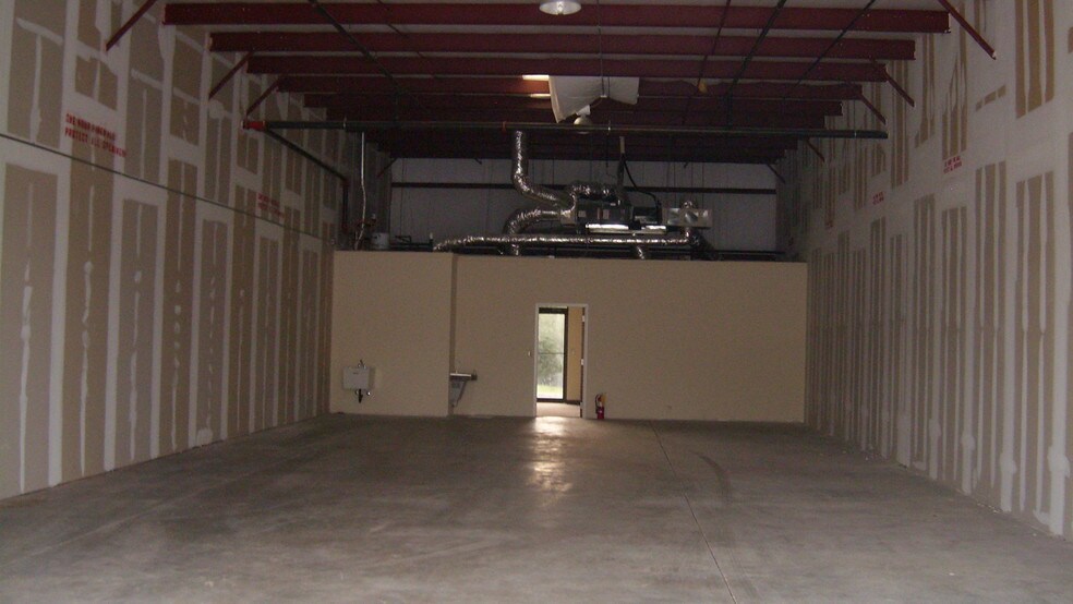 More Photos Of 5190 Performance Dr, Cumming Warehouse For Lease