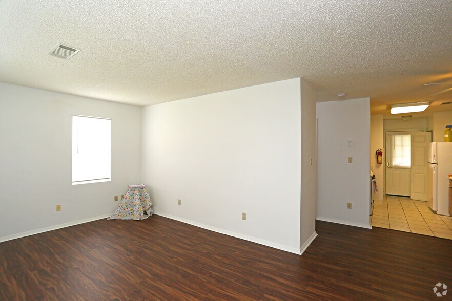 More Photos Of 1601 Radium Springs Rd, Albany Apartments For Sale
