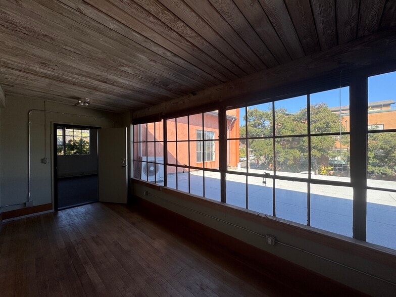 More Photos Of 940 Dwight Way, Berkeley Office For Sale