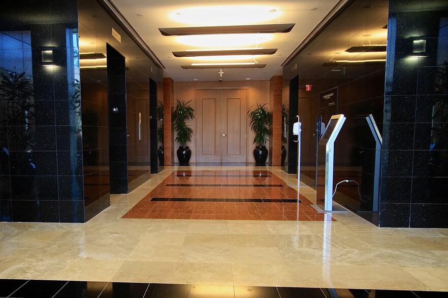 More Photos Of 6700 N Andrews Ave, Fort Lauderdale Office For Lease